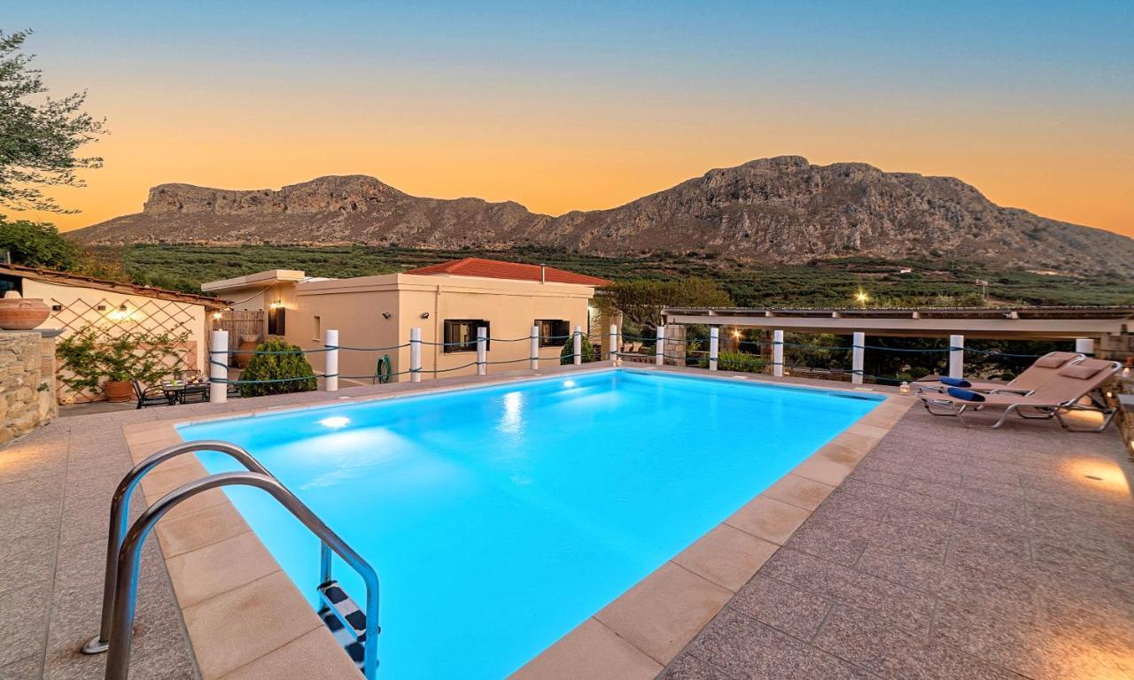 Cretan Kera Villa Heated Pool Zewnętrze zdjęcie